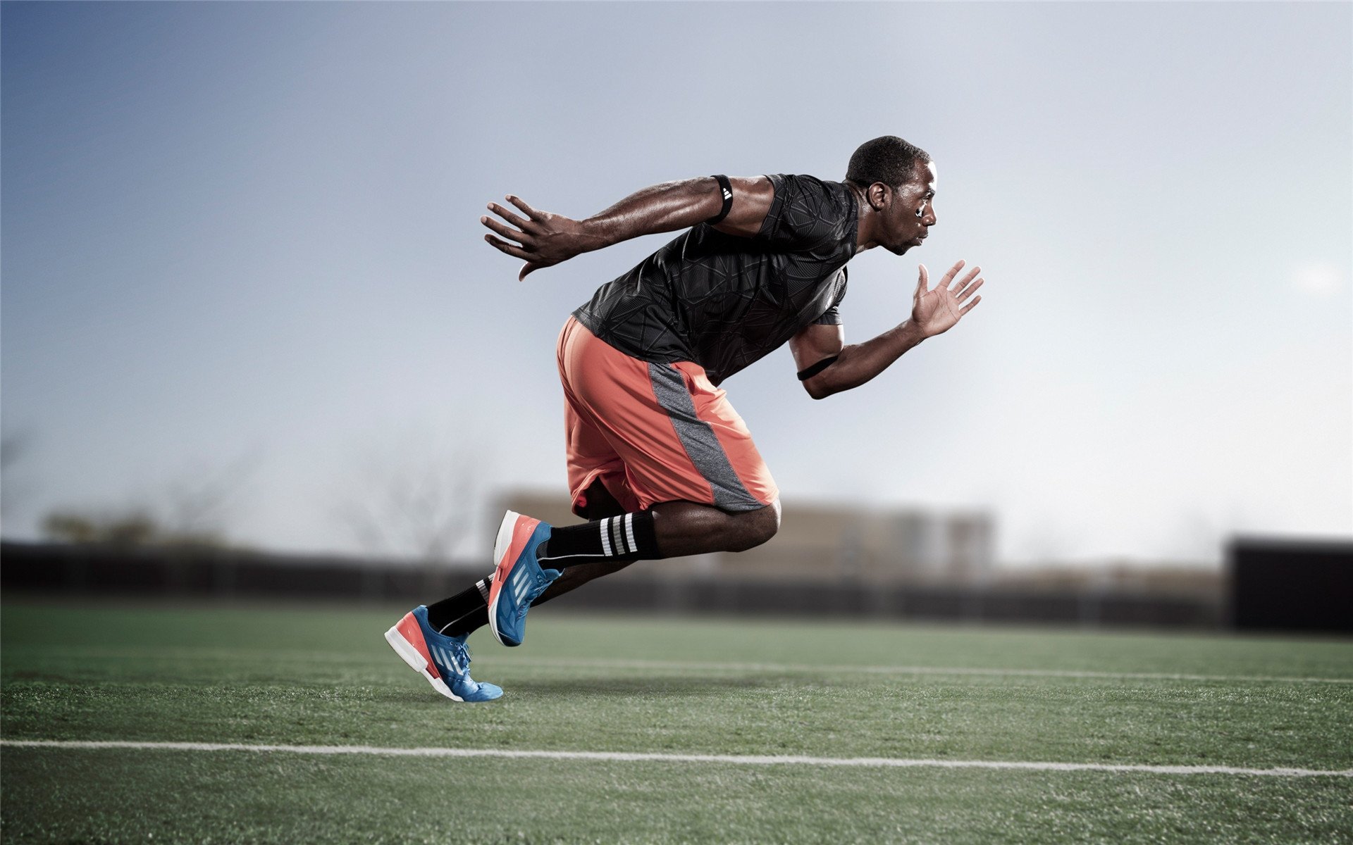 法甲赛场上，战术多样化成为新趋势，法甲动作大